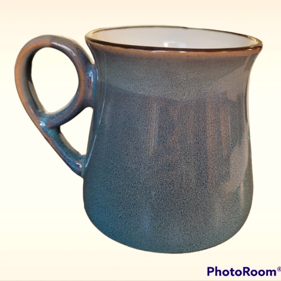 La Rochelle Hipster cat dog glazed pottery mug, blue grey color, 16oz - Picture 2 of 4